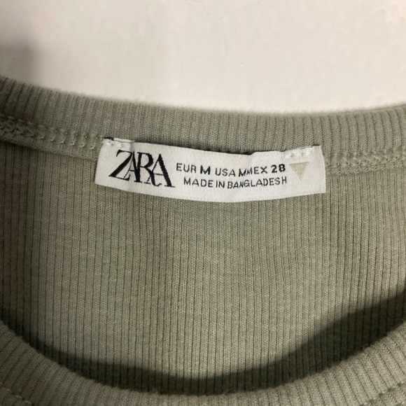Zara Cropped Ribbed Tank 💚 - Picture 4 of 5